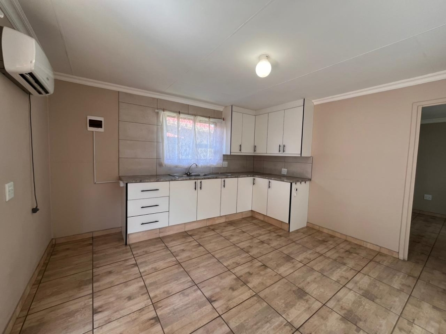 3 Bedroom Property for Sale in Geelhoutpark North West